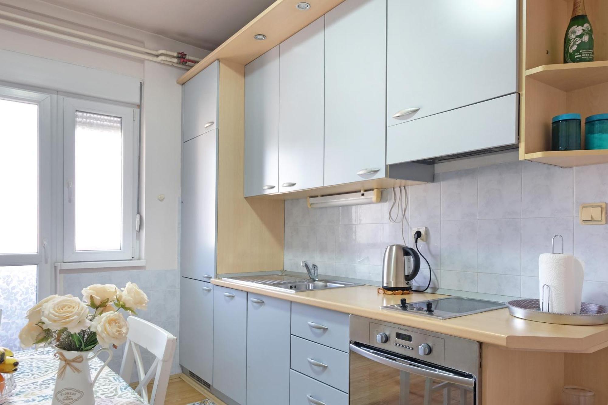 Windows City Apartment Белград Экстерьер фото